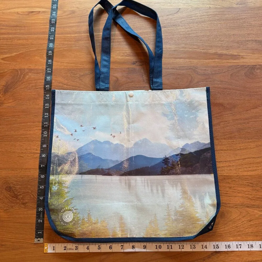 Lululemon Sea Wheeze Half‎ Marathon 2017 Tote Bag